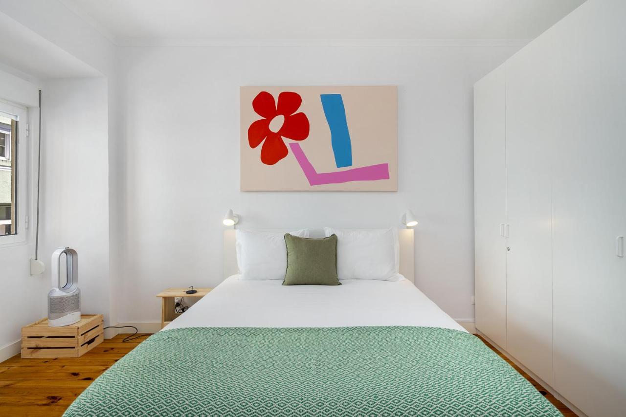 Whome Urban Chic, Great For D Nomads & R Workers Apartment